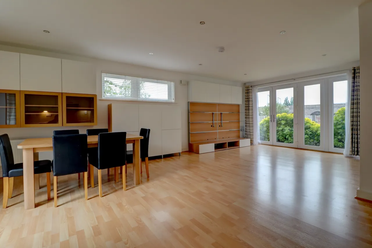 Cubitt Way, Peterborough, PE2, photo 2