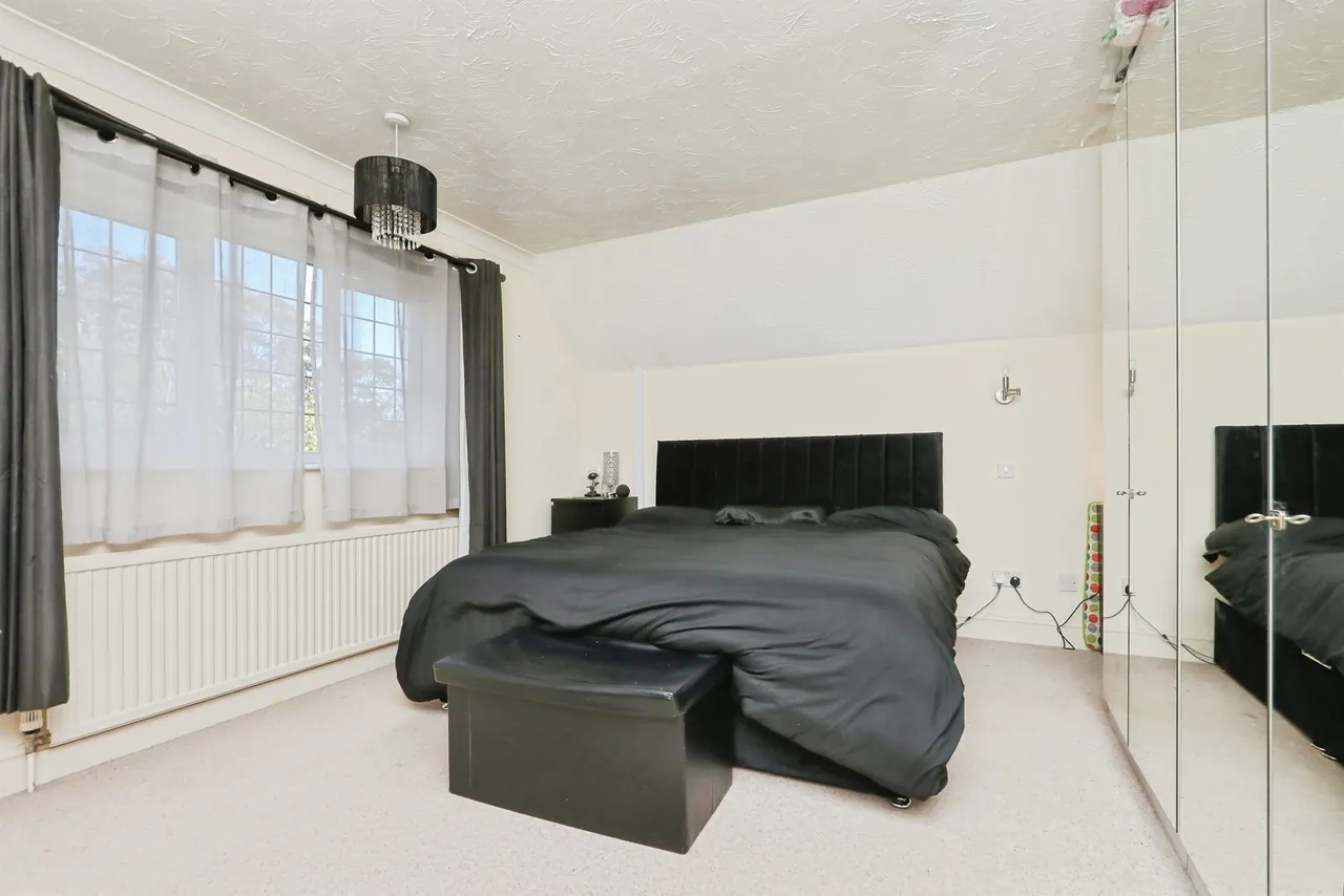 Dereham Road, New Costessey, NR5, photo 8