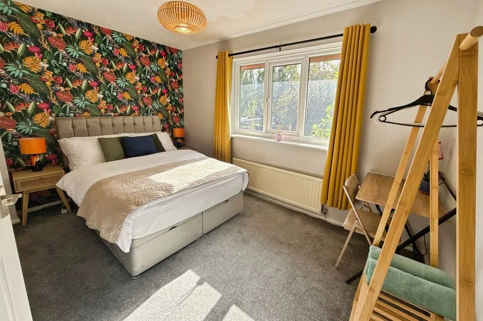 Manchester Road, Clifton, Greater Manchester, M27, photo 6