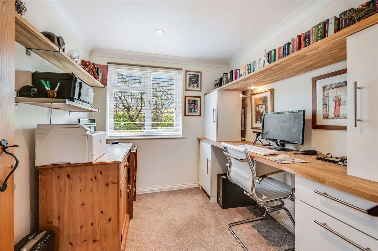 Windmill Close, Dunmow, Essex, CM6 3AX, photo 7