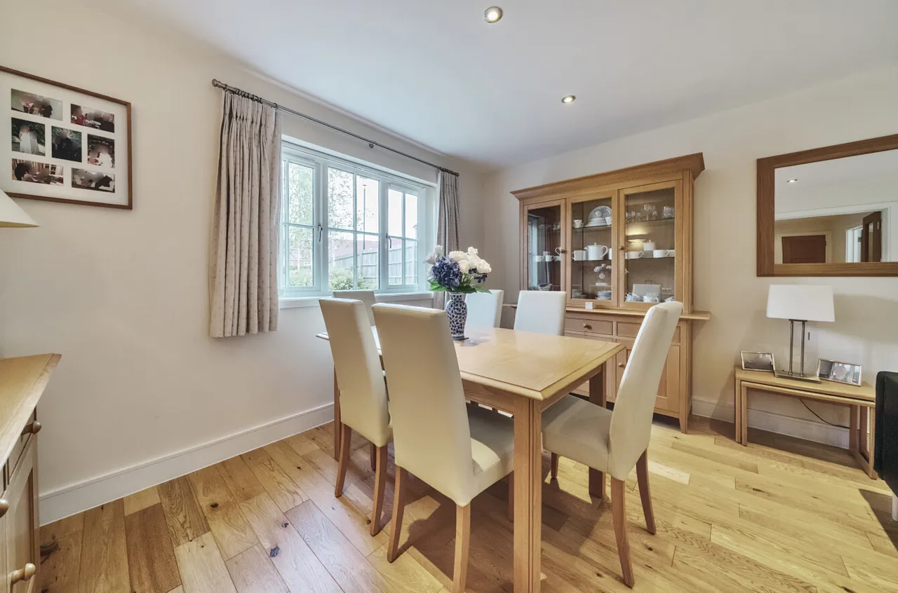 Vardon Place, Frimley, Camberley, GU16 9QA, photo 20