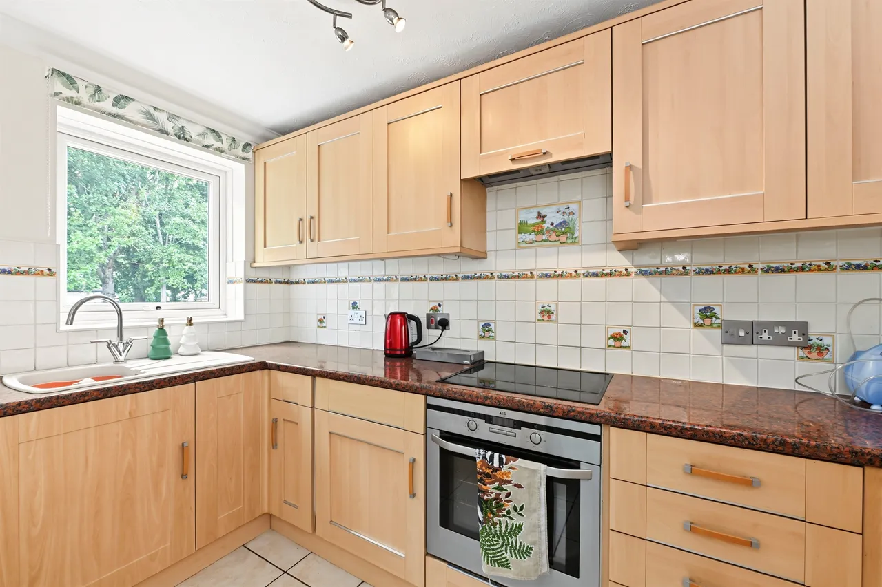 Brakynbery, Northchurch, Berkhamsted, photo 6