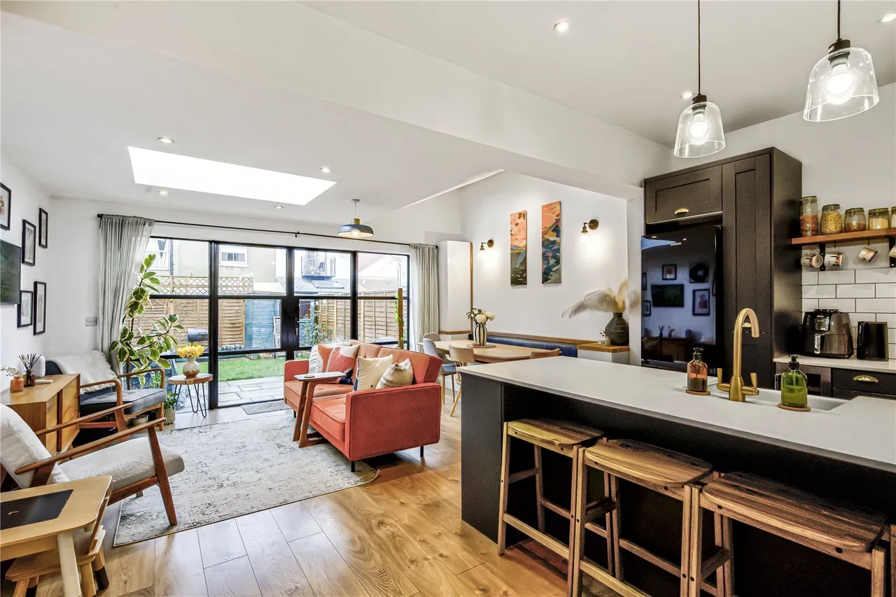 Thirsk Road, Mitcham, CR4, photo 6