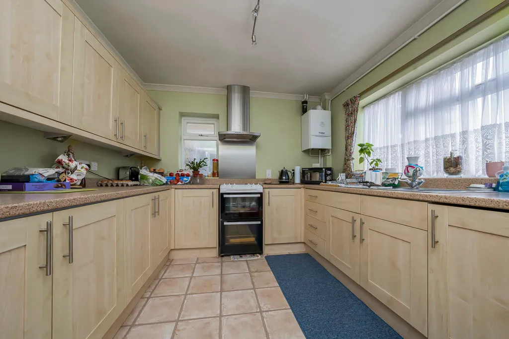 Long Lane, Hillingdon, photo 15