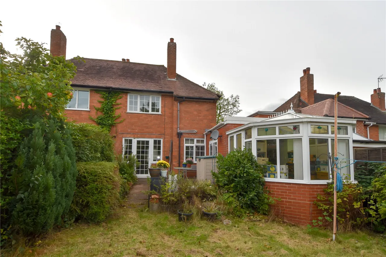 Hole Lane, Bournville Village Trust, Northfield, Birmingham, B31 2DD, photo 3