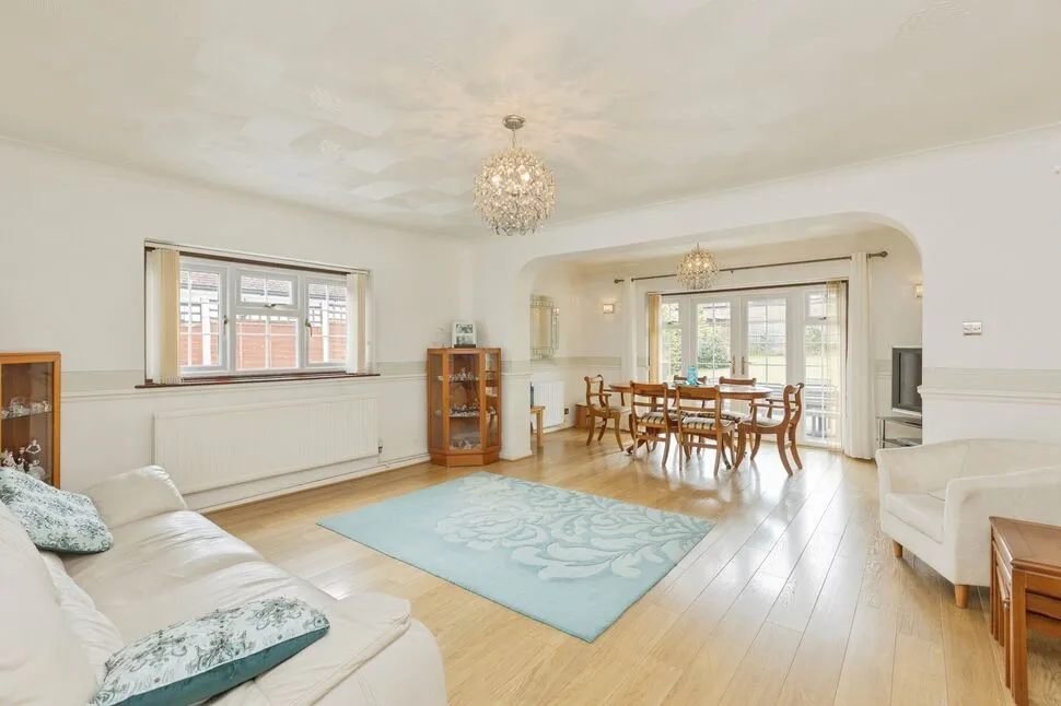 Fawkham Avenue, Longfield, Kent, DA3, photo 7