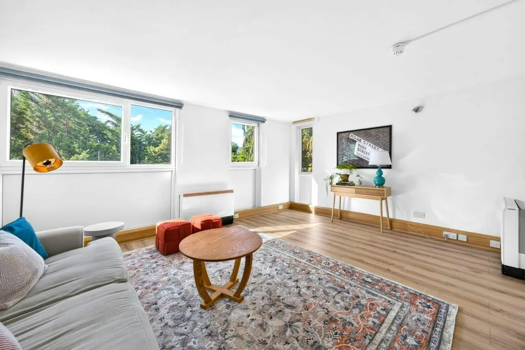 2 bed flat for sale, Crayford Road, Bakersfield Crayford Road, N7