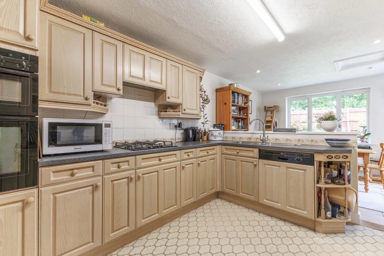 Conningsby Drive, Pershore, WR10, photo 7