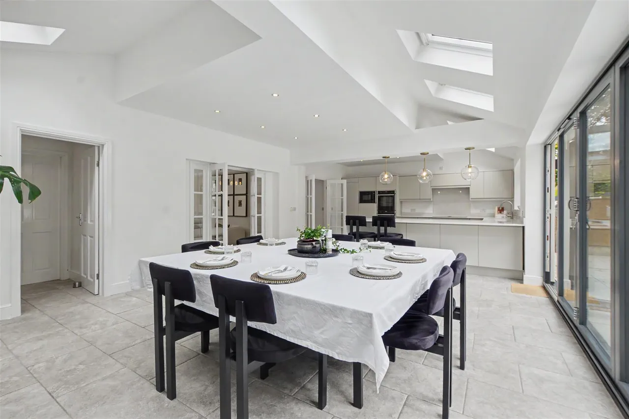 West End Crescent, Ilkeston, DE7, photo 9