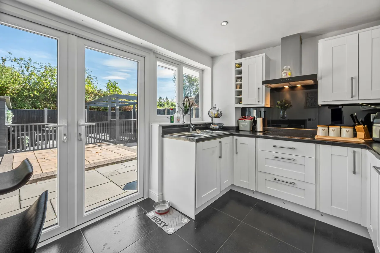 Sandringham Drive, St. Helens, St. Helens, WA9 3TQ, photo 11
