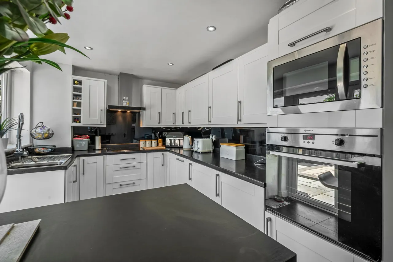 Sandringham Drive, St. Helens, St. Helens, WA9 3TQ, photo 10