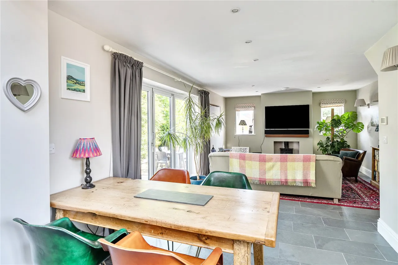 Hallett Gardens, Yeovil, Somerset, BA20 1BH, photo 6