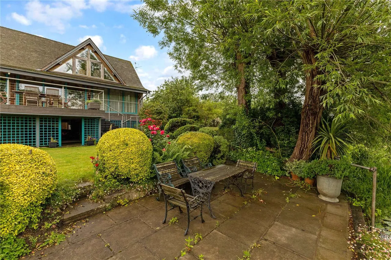 Bath Road, Swineford, BS30, photo 17