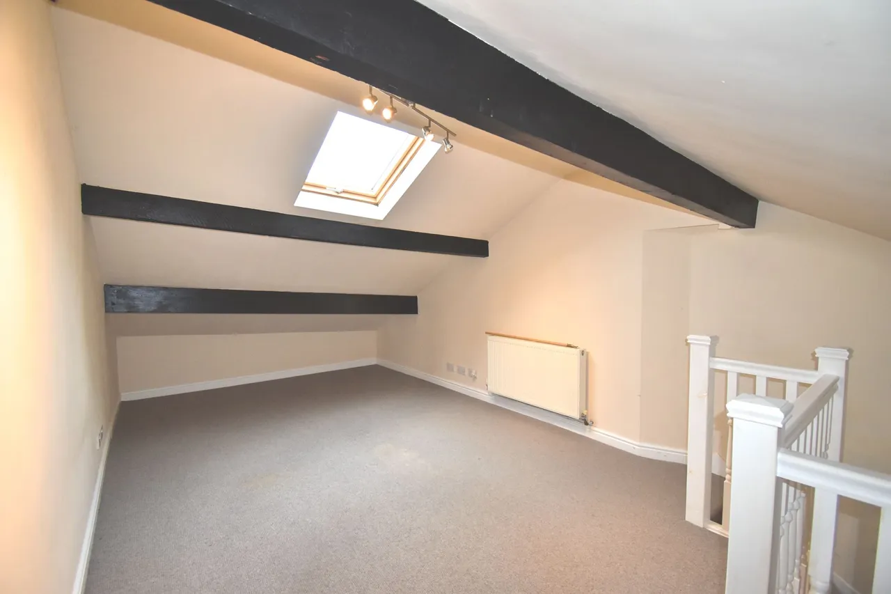 Chapel Street, High Peak, photo 9