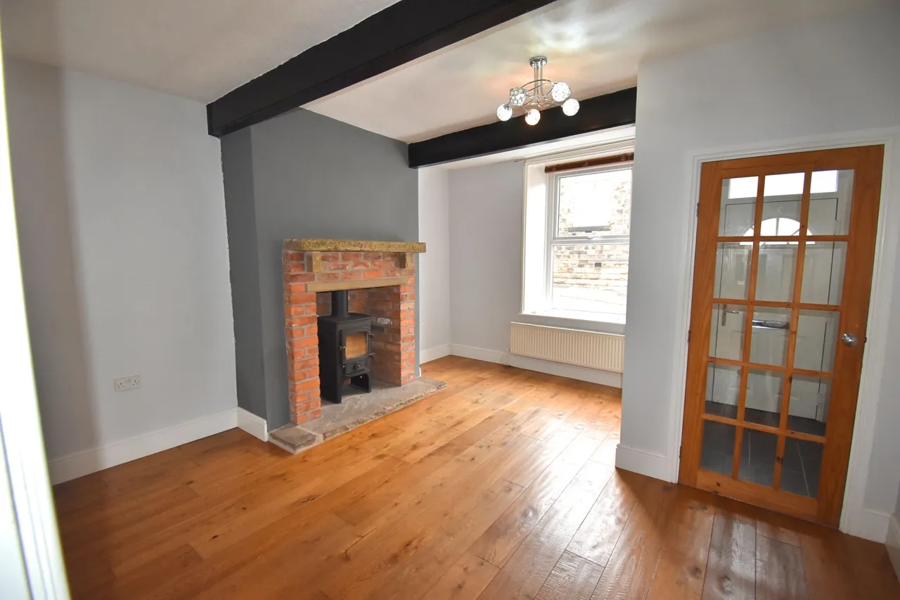 Chapel Street, High Peak, photo 3