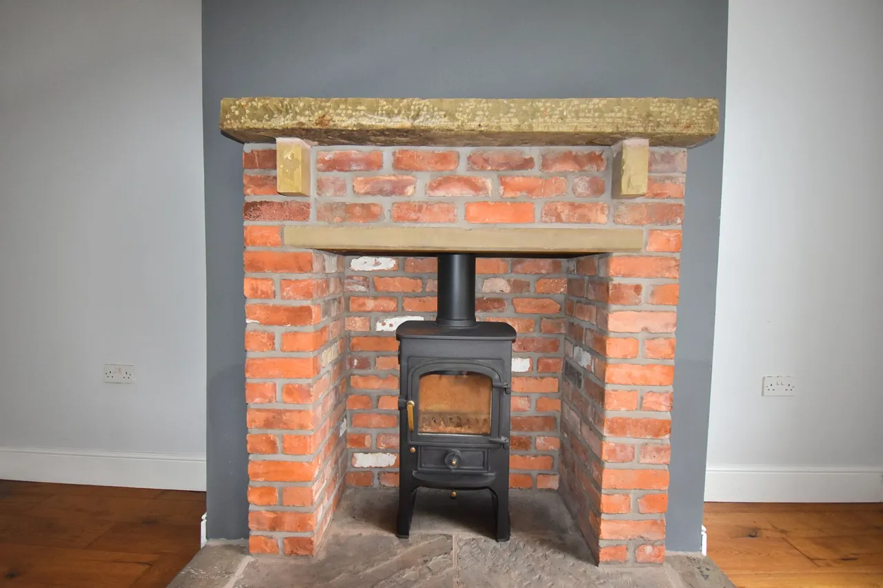 Chapel Street, High Peak, photo 7