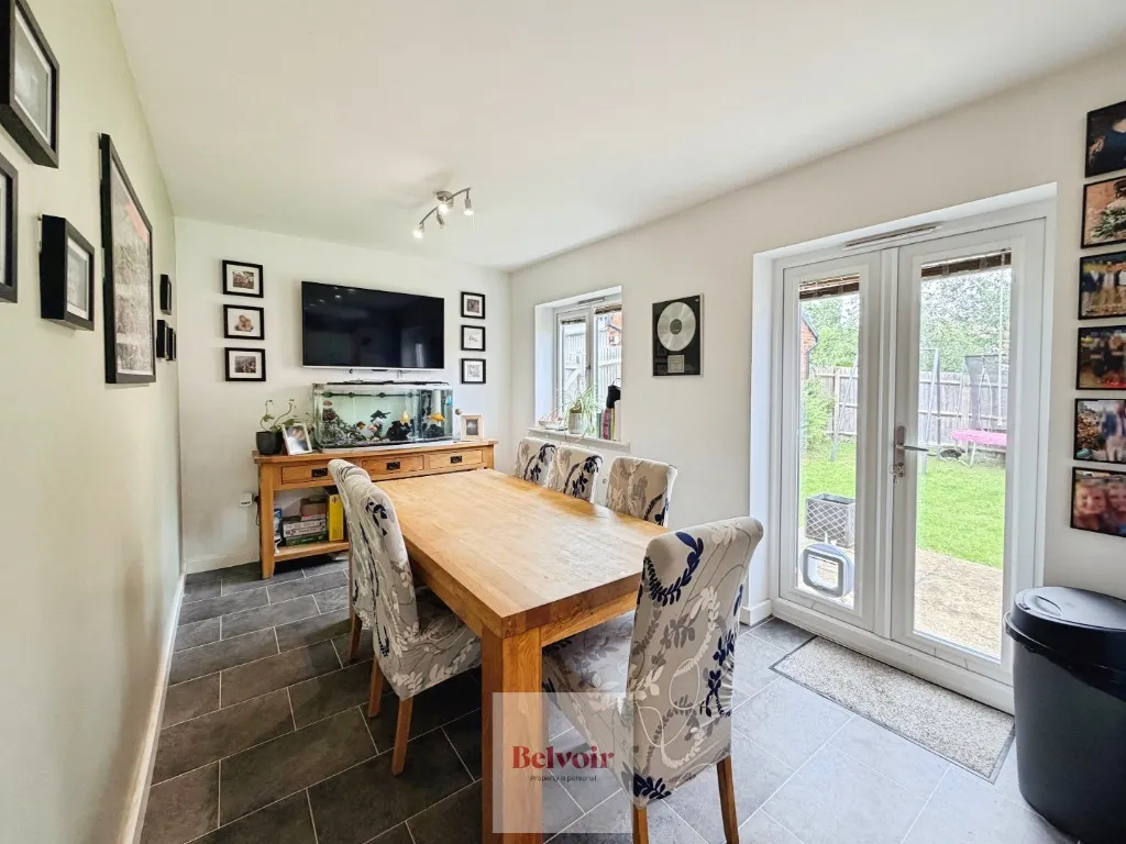 Enstone Way, Evesham, WR11, photo 4