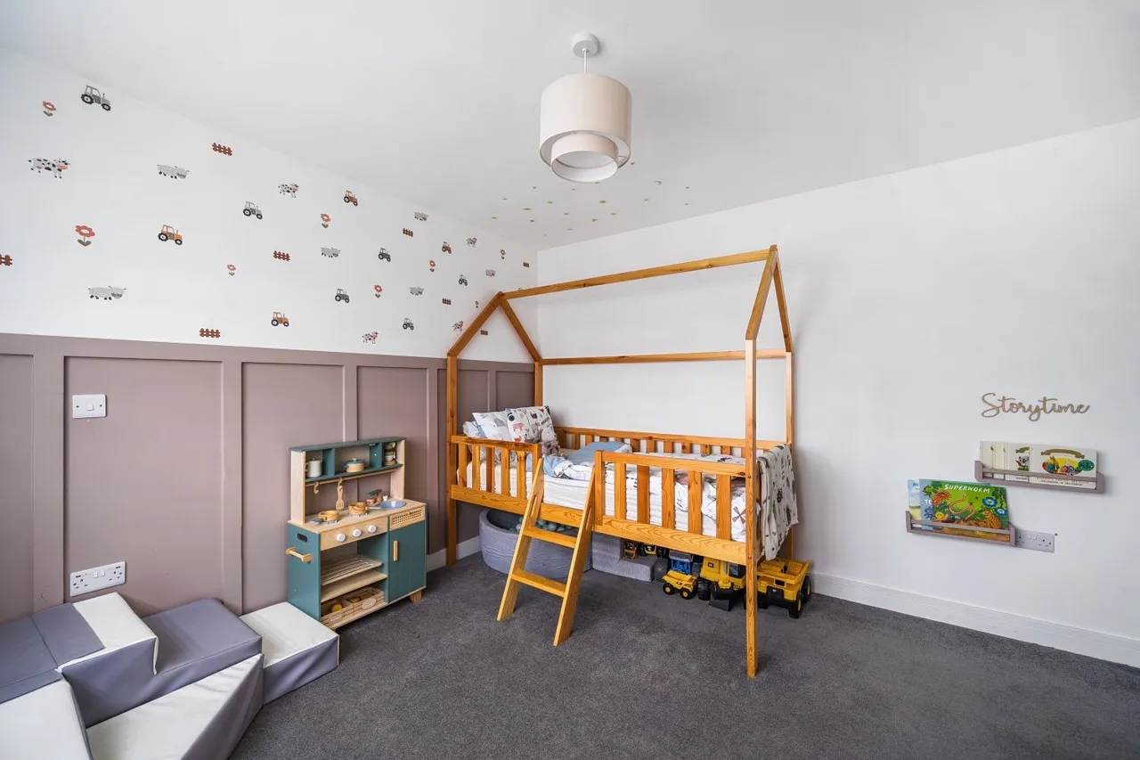 Pridham Place, Bideford, EX39, photo 15
