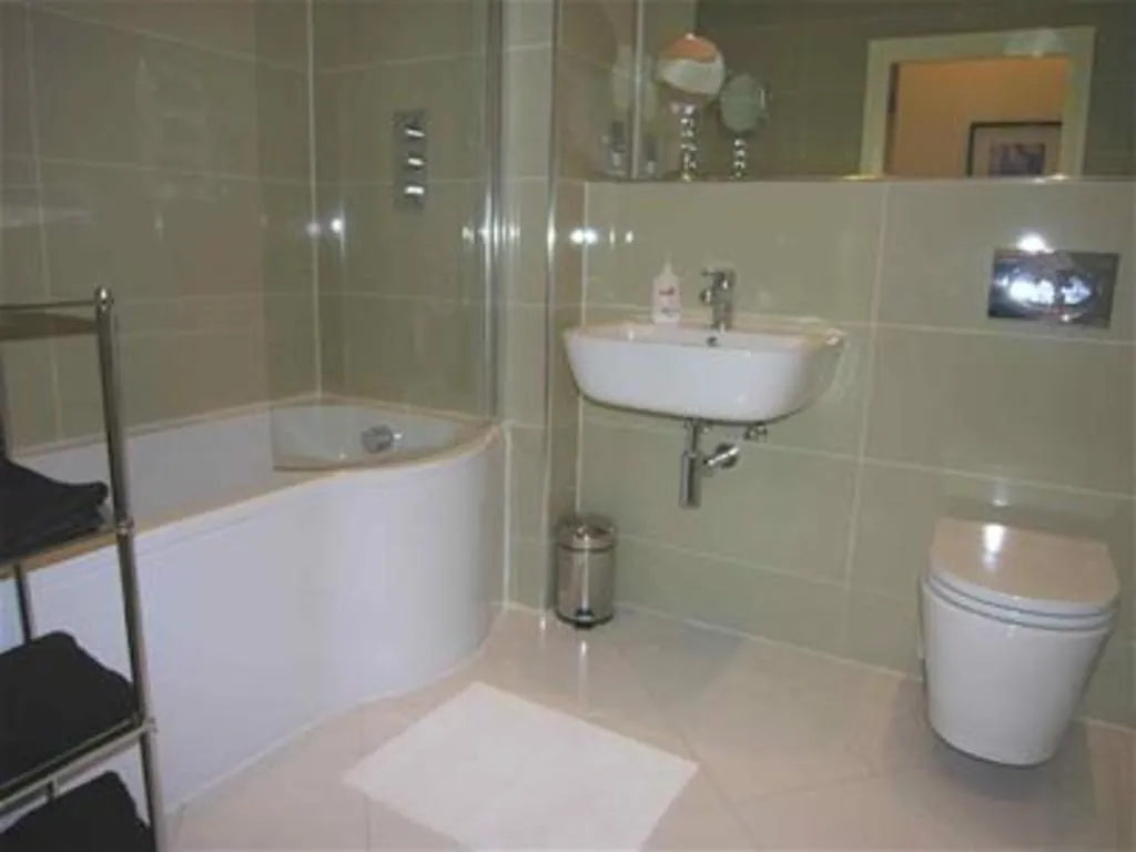 St Leonards Place, Stafford, ST17, photo 4