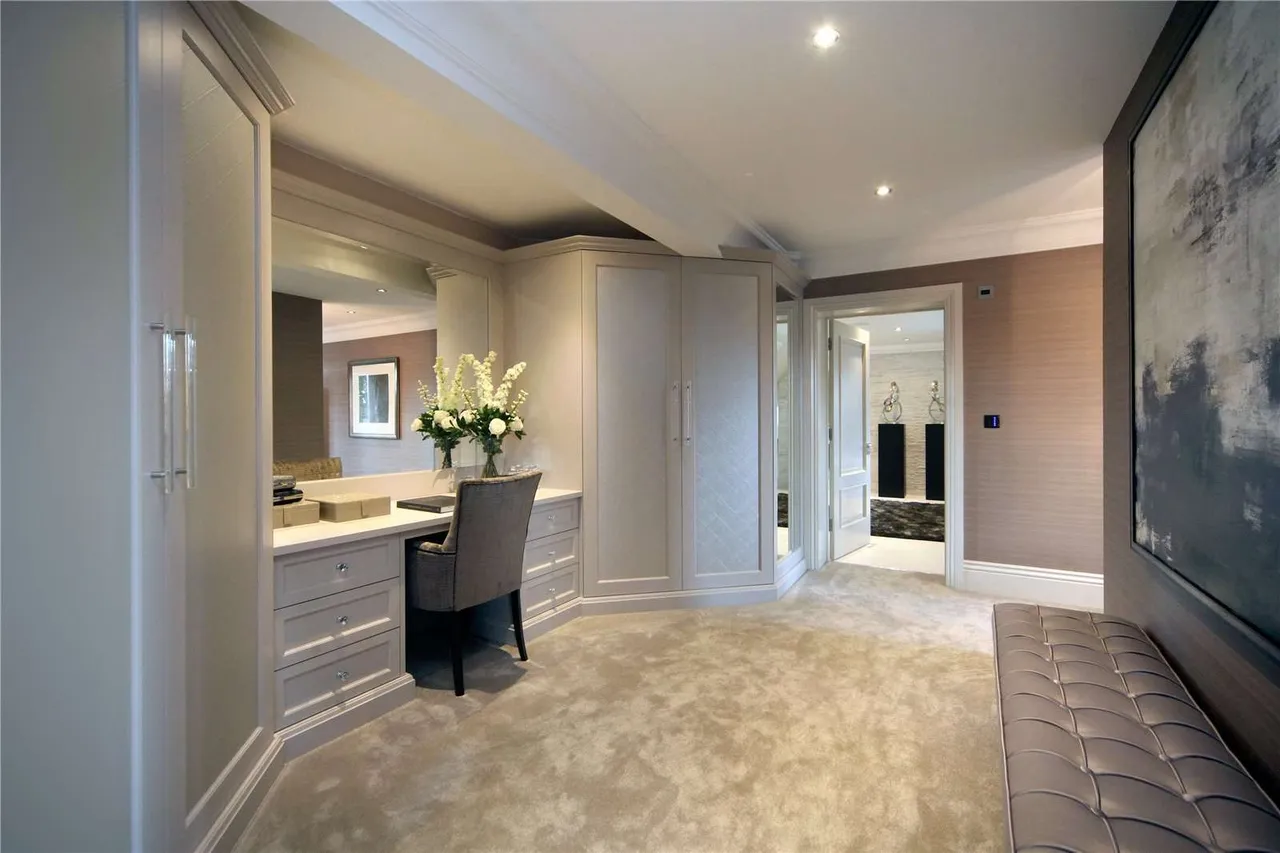 Beechwood Drive, Marlow, Buckinghamshire, SL7 2DJ, photo 6