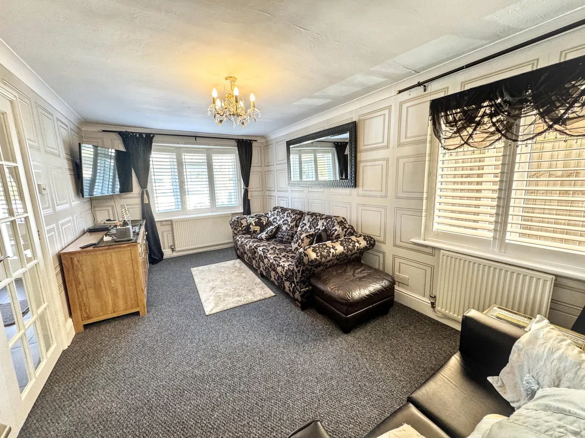 Brook Avenue, Towyn, Conwy, LL22 9ND, photo 9