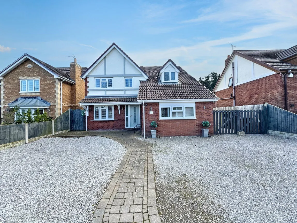 4 bed house for sale — Brook Avenue, Towyn, Conwy, LL22 9ND
