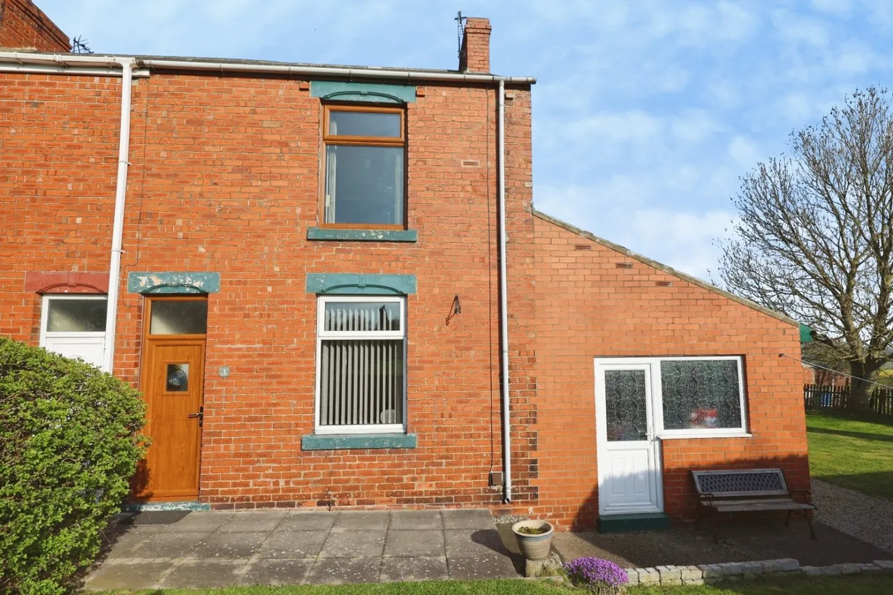 2 bed house for sale, Richmond Street, Byers Green, DL16