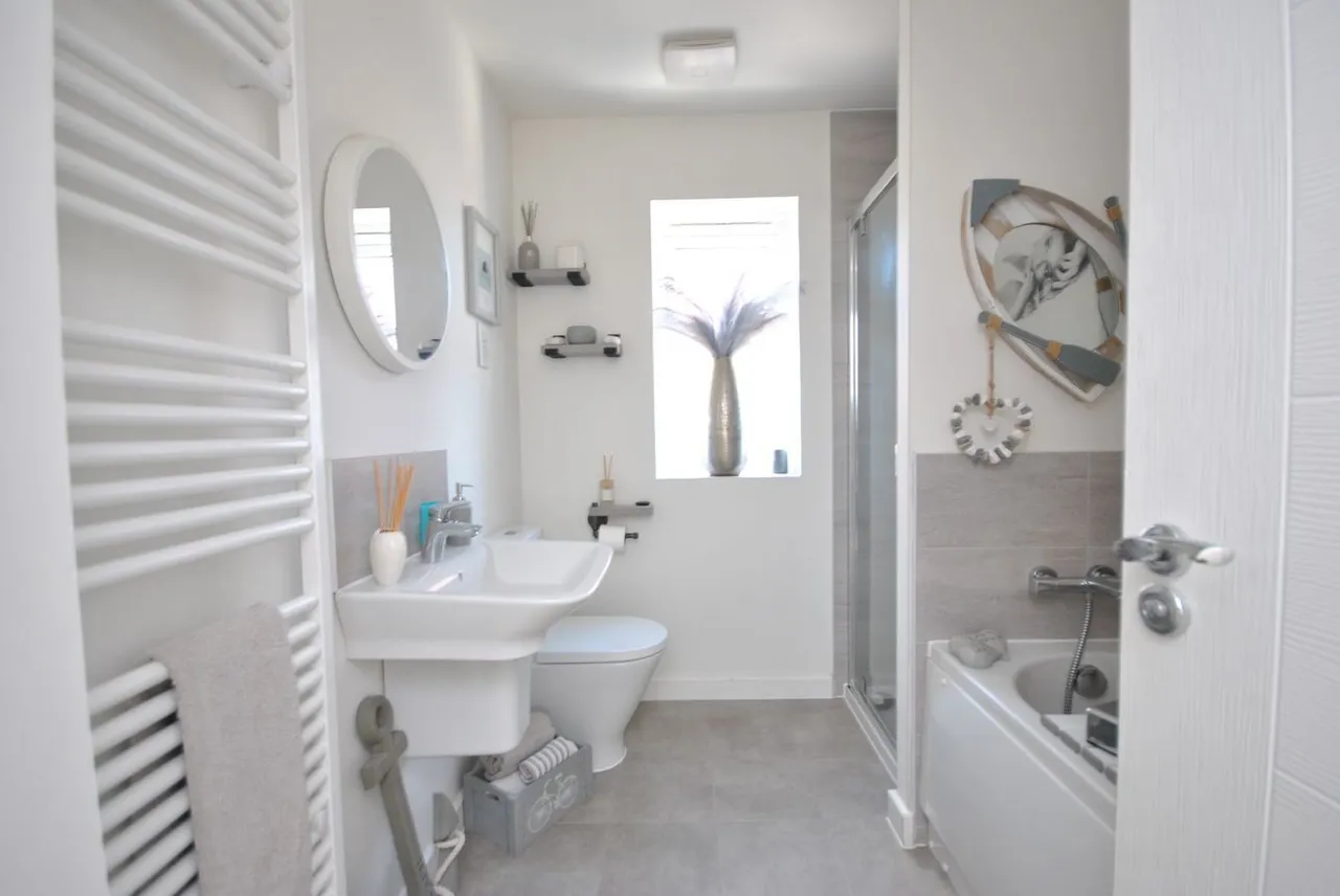 Hawfinch Road, Cheddar, BS27, photo 17