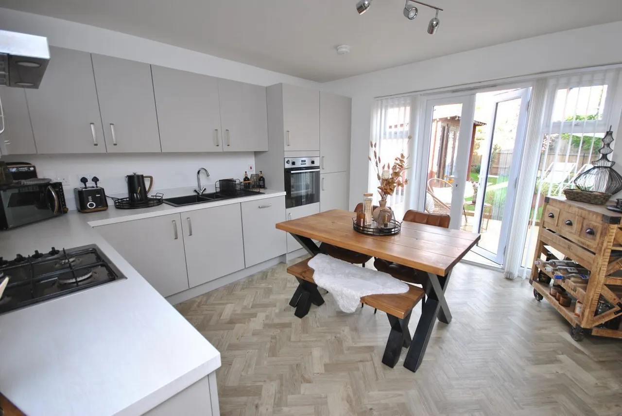 Hawfinch Road, Cheddar, BS27, photo 10