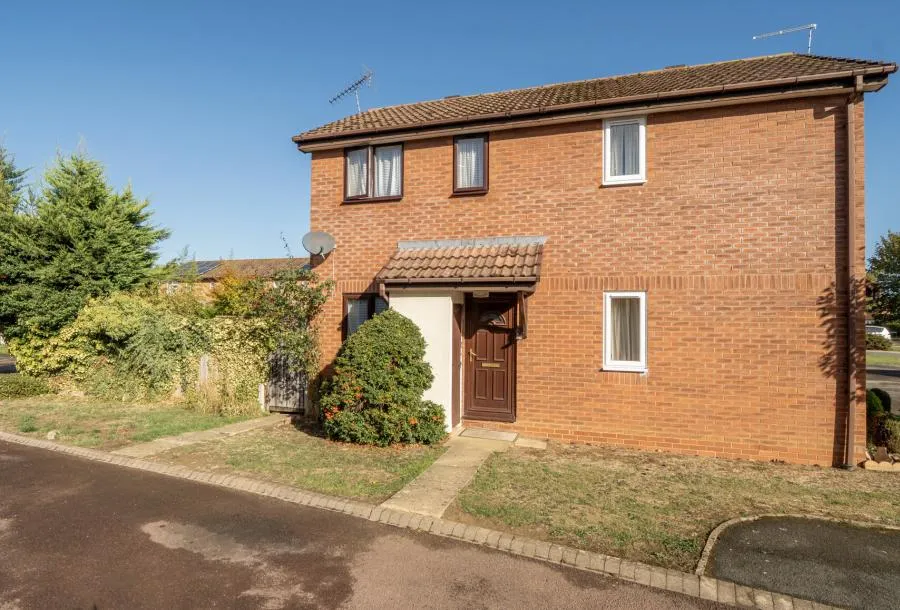 1 bed house for sale, Chiltern Avenue, Bishops Cleeve, GL52