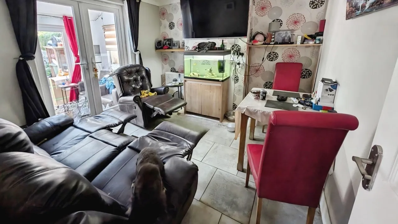 Milton Road, Yate, BS37, photo 6