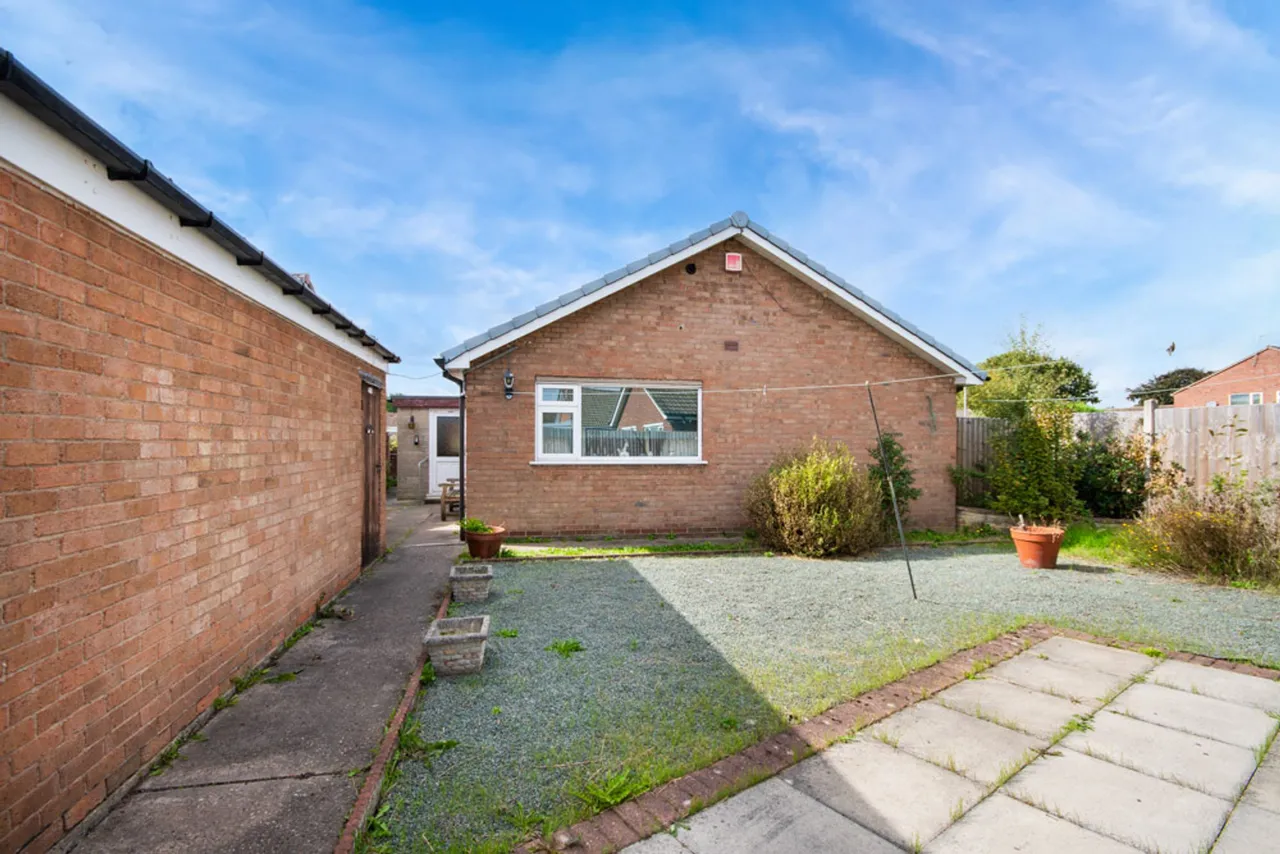 Long Walk, Retford, DN22, photo 17