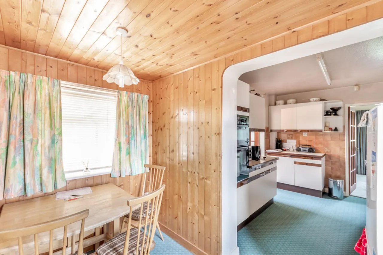 Long Walk, Retford, DN22, photo 7