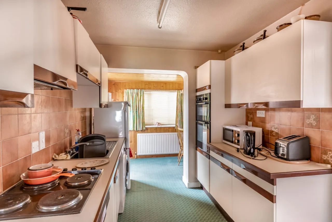 Long Walk, Retford, DN22, photo 6