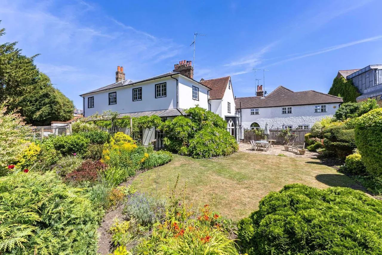 5 bed house for sale — Church Street, Rickmansworth, Hertfordshire, WD3 1BS