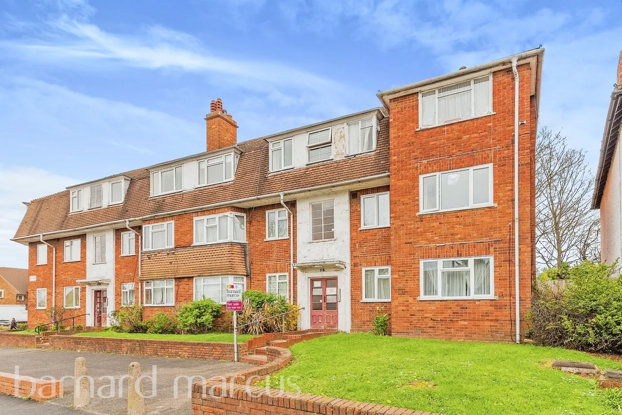 Central Gardens, Morden, photo 9