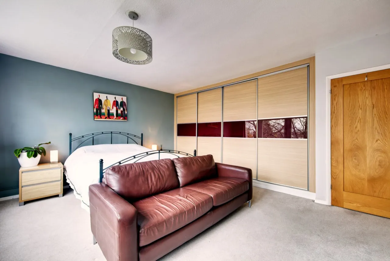 St Mary's Lodge, Wanstead, photo 10