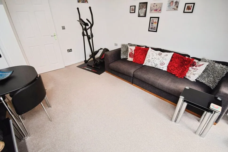 Molay Close, Tile Hill, CV4, photo 11