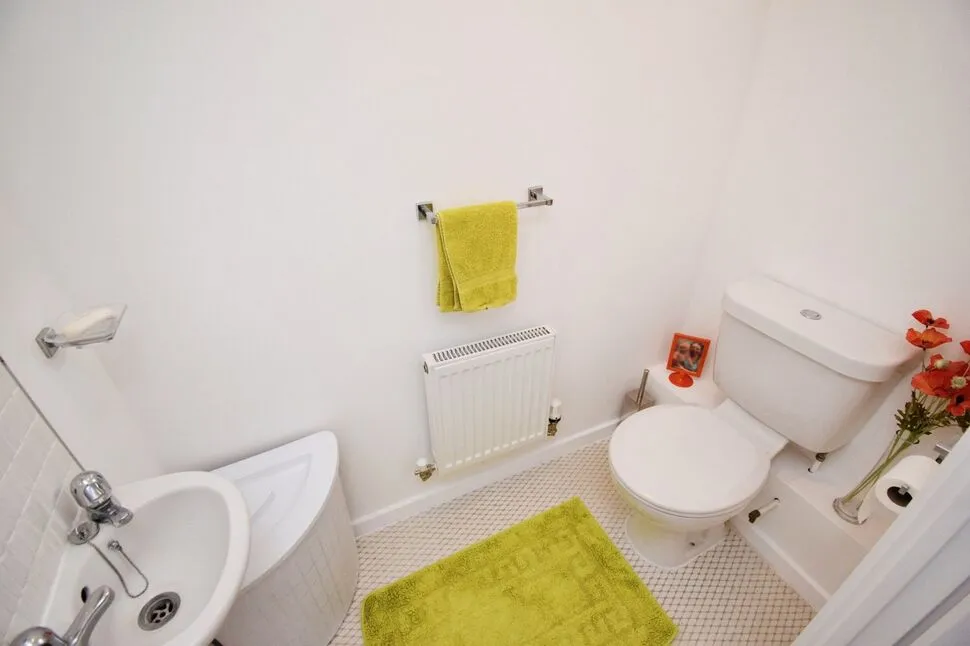 Molay Close, Tile Hill, CV4, photo 8