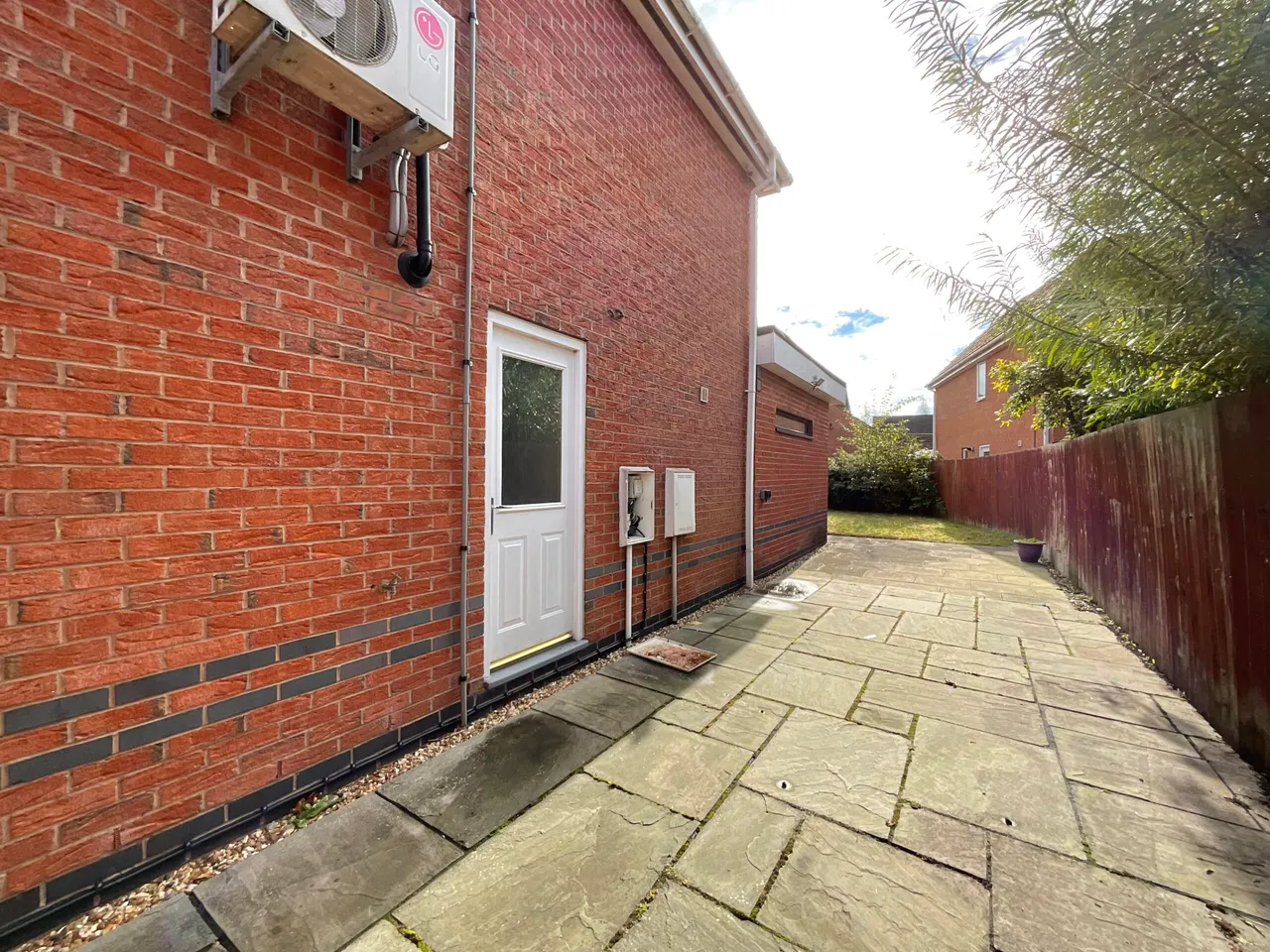 Headingley Grove, Stoke-On-Trent, ST4, photo 27