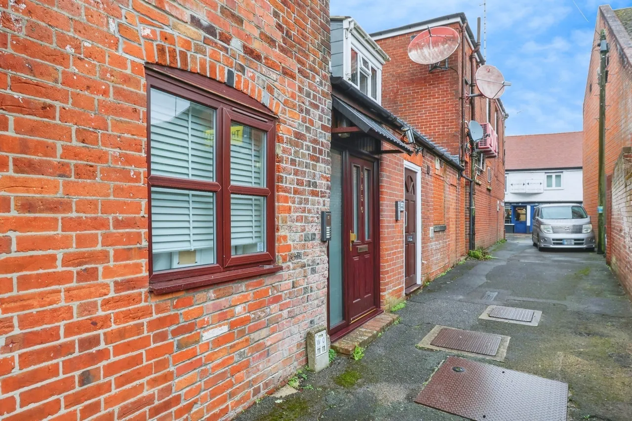 Gooseberry Lane, Ringwood, BH24, photo 15