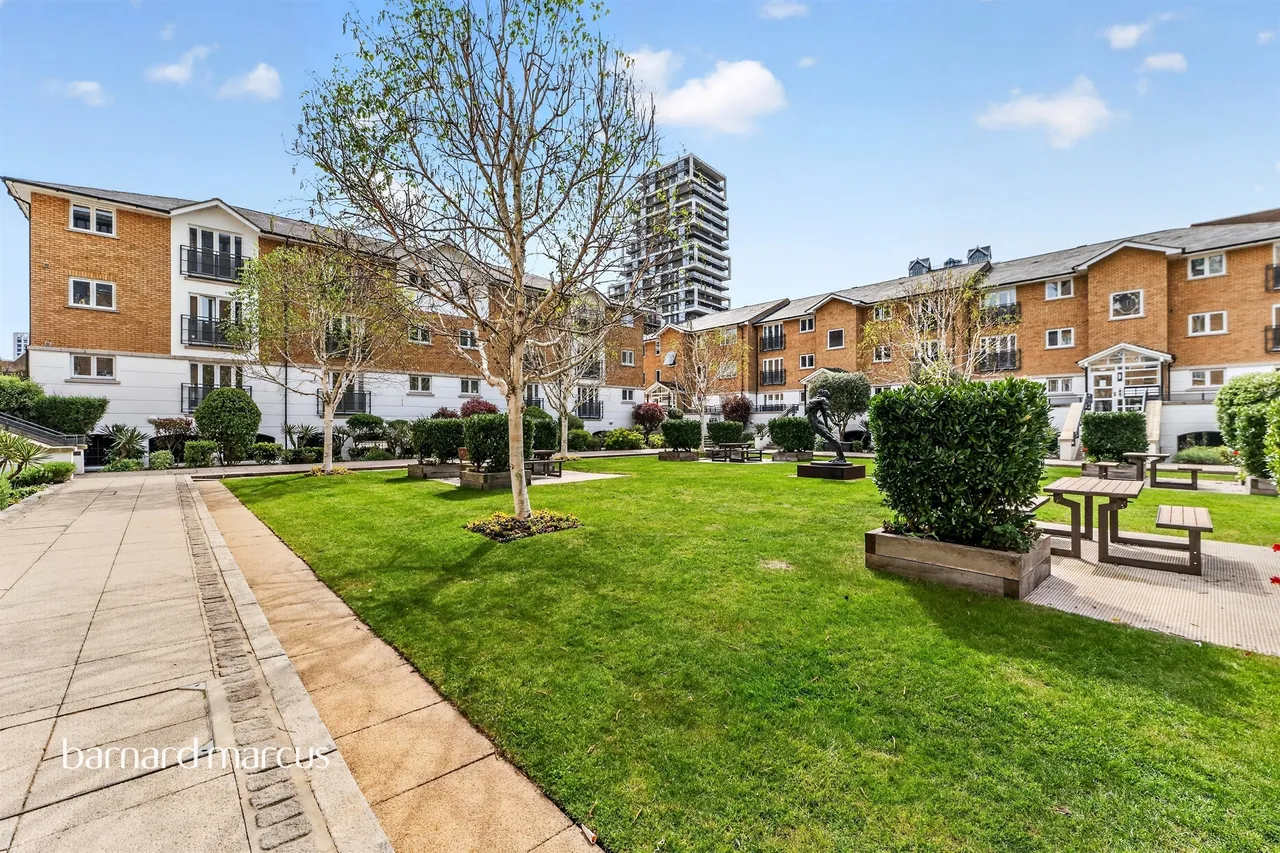 Cotton Row, London, SW11, photo 10