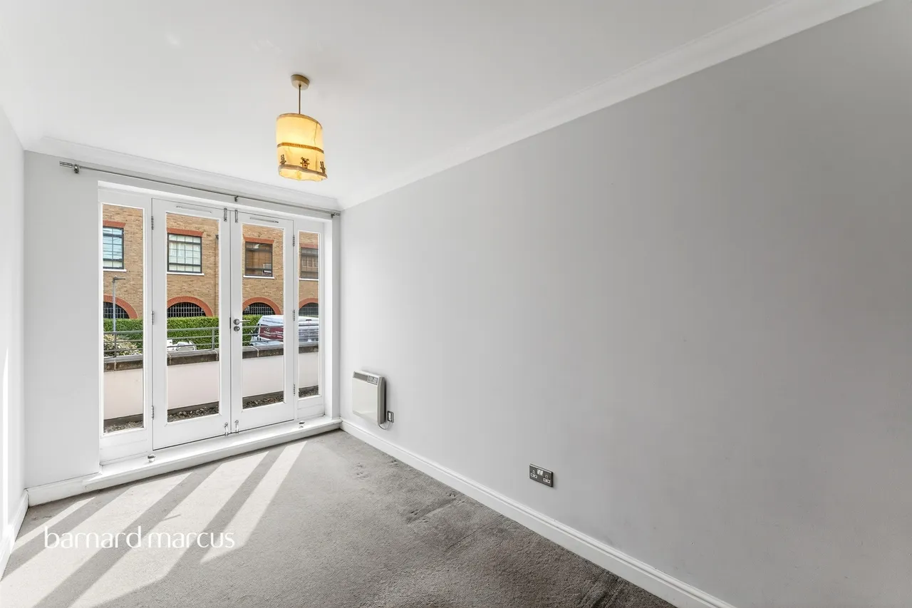 Cotton Row, London, SW11, photo 5