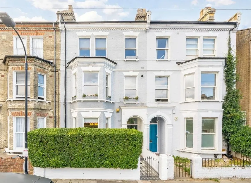 2 bed flat for sale — Thornfield Road, Shepherds Bush, W12