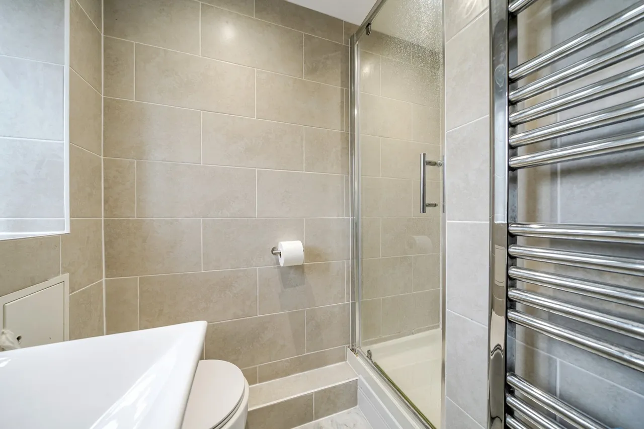 Elm Road, DA14, photo 14