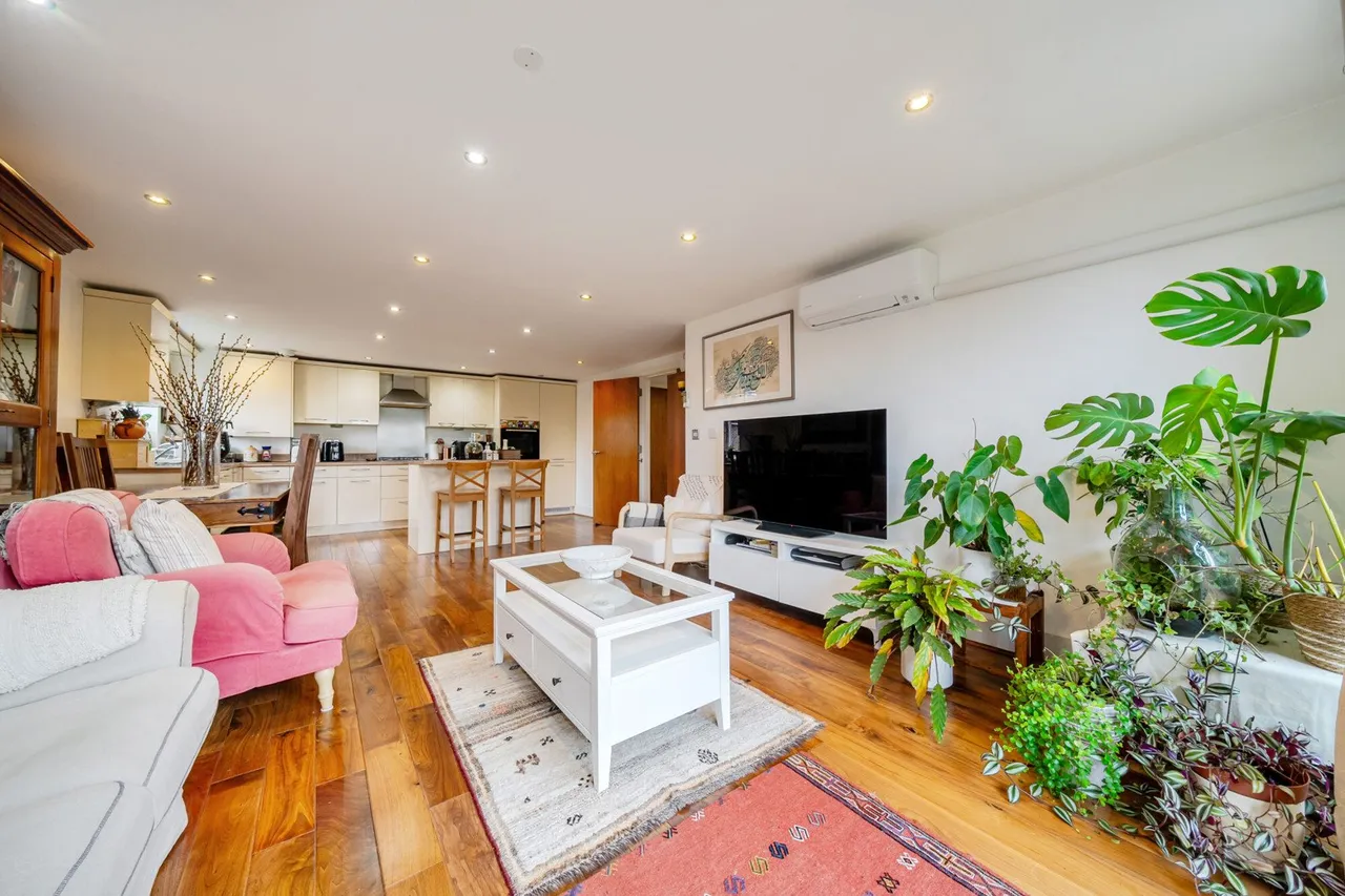 Elm Road, DA14, photo 8