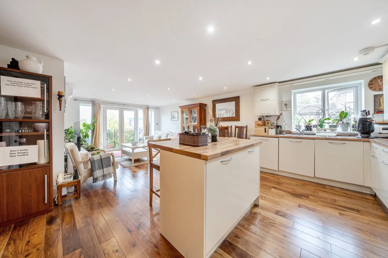 Elm Road, DA14, photo 15
