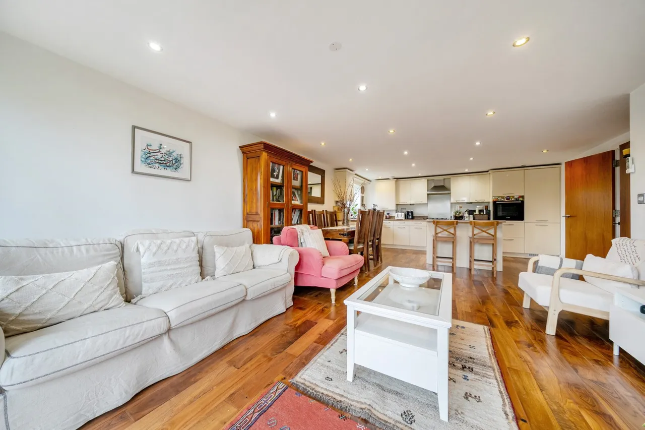 Elm Road, DA14, photo 18