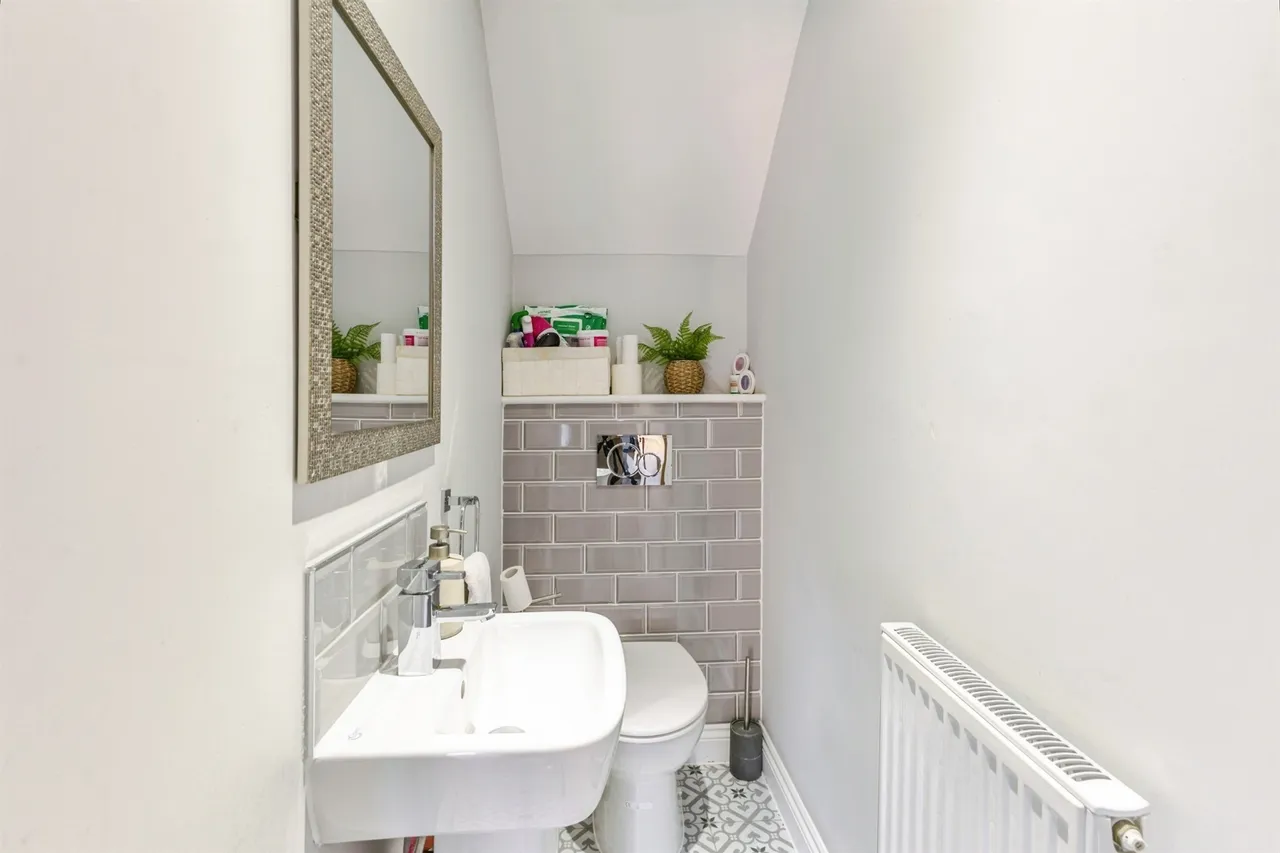 Harlestone Road, Northampton, NN5, photo 7