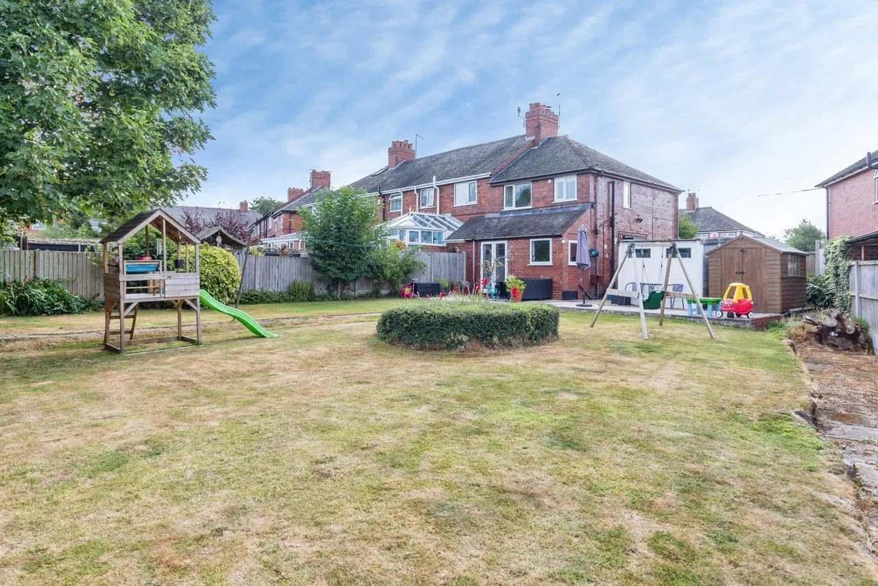 Heath Avenue, Newcastle, Staffordshire, ST5, photo 17